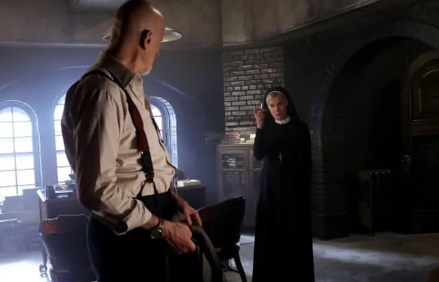 Сериал Американская история ужасов 2 сезон 3 серия смотреть онлайн